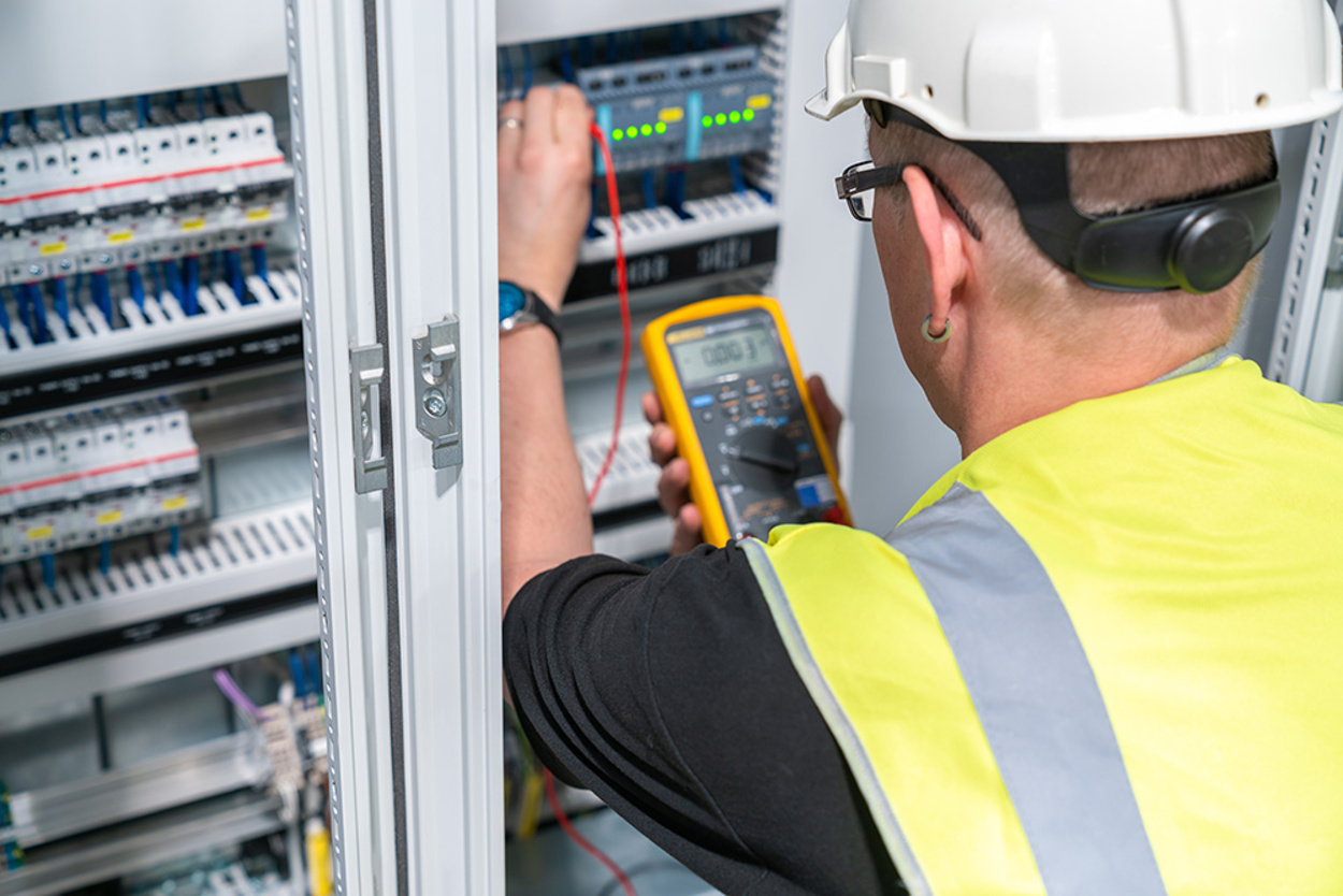 Elektroanlagen-Kontrolle bei Pabos Elektrotechnik GmbH in Waiblingen