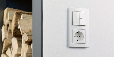 JUNG KNX Taster F 10 bei Pabos Elektrotechnik GmbH in Waiblingen