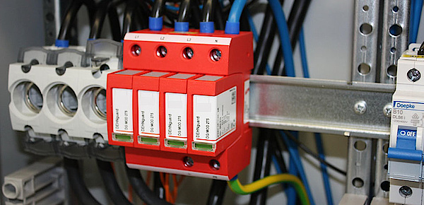 Über­spannungs­schutz bei Pabos Elektrotechnik GmbH in Waiblingen